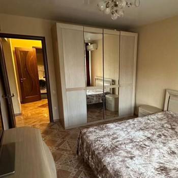 Сдается Многокомнатная квартира, 70 м²