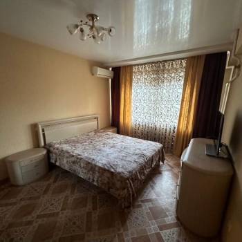 Сдается Многокомнатная квартира, 70 м²