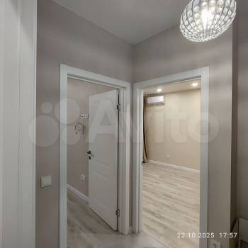 Продается 1-комнатная квартира, 34 м²