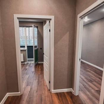 Продается 1-комнатная квартира, 35 м²