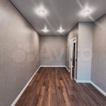 Продается 1-комнатная квартира, 35 м²