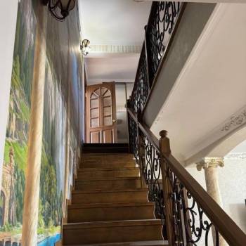 Продается Многокомнатная квартира, 150 м²