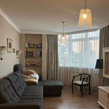 Продается 2-х комнатная квартира, 76 м²