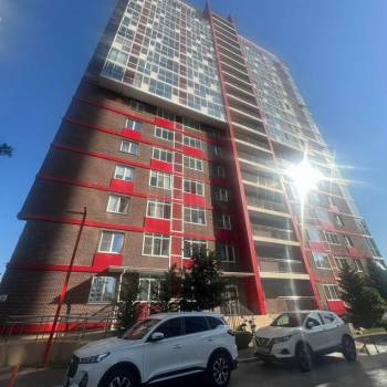 Продается 1-комнатная квартира, 37 м²
