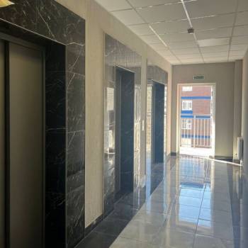 Продается 1-комнатная квартира, 37 м²