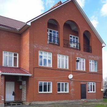 Продается Дом, 400 м²