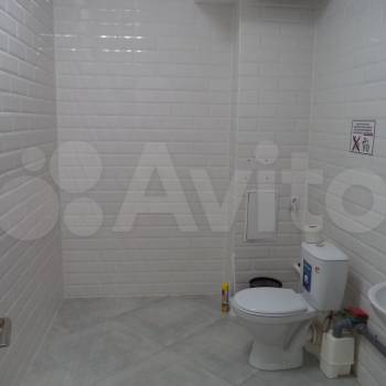 Сдается Нежилое помещение, 237 м²