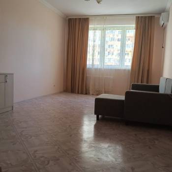 Сдается 1-комнатная квартира, 41 м²