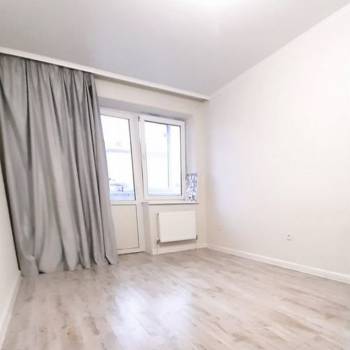 Продается 1-комнатная квартира, 36 м²