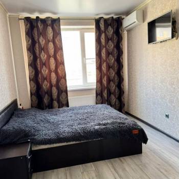 Продается 1-комнатная квартира, 34 м²