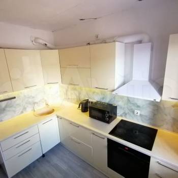 Продается 1-комнатная квартира, 30,8 м²