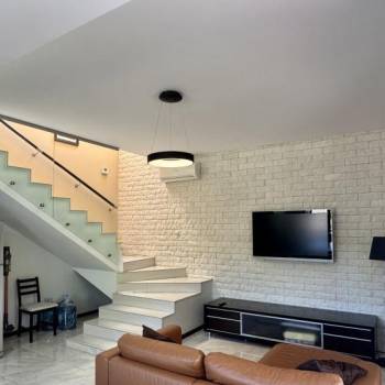 Продается Дом, 208 м²