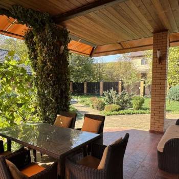 Продается Дом, 208 м²