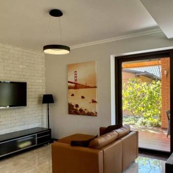 Продается Дом, 208 м²