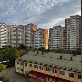 Сдается 1-комнатная квартира, 38 м²