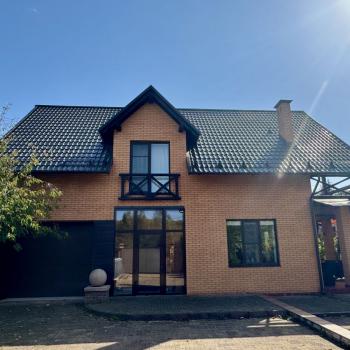 Продается Дом, 208 м²