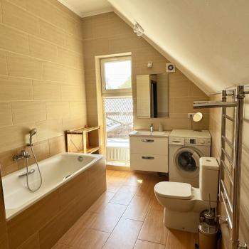 Продается Дом, 208 м²