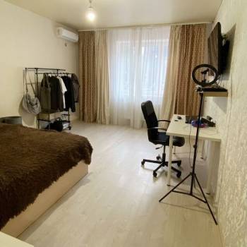 Продается 2-х комнатная квартира, 60 м²