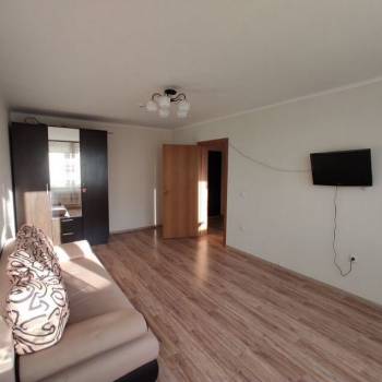 Сдается 1-комнатная квартира, 37 м²