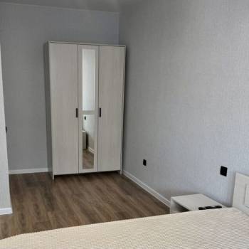 Сдается 1-комнатная квартира, 42 м²