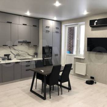 Продается 1-комнатная квартира, 35 м²