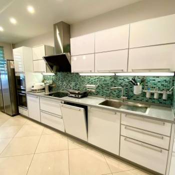 Продается 3-х комнатная квартира, 96 м²