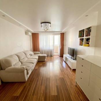 Продается 3-х комнатная квартира, 96 м²
