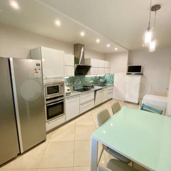 Продается 3-х комнатная квартира, 96 м²