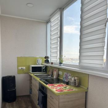 Продается 1-комнатная квартира, 36 м²