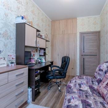 Продается 1-комнатная квартира, 36 м²