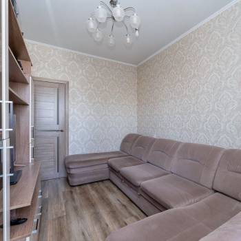 Продается 1-комнатная квартира, 36 м²
