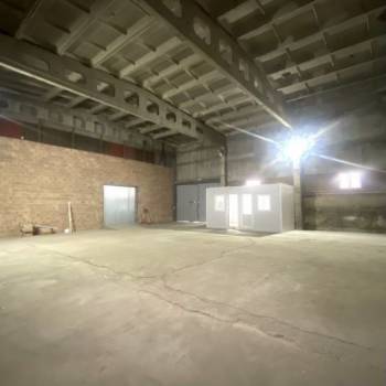 Сдается Нежилое помещение, 320 м²