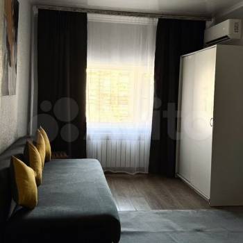 Продается 1-комнатная квартира, 38 м²