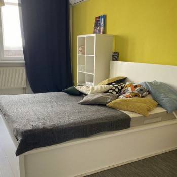 Продается 1-комнатная квартира, 55 м²