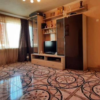 Продается 3-х комнатная квартира, 60 м²