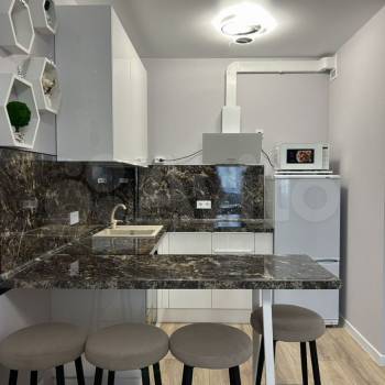 Сдается 1-комнатная квартира, 39 м²