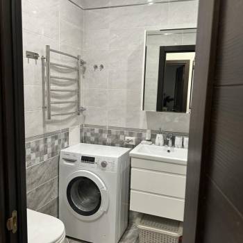 Продается 1-комнатная квартира, 41 м²