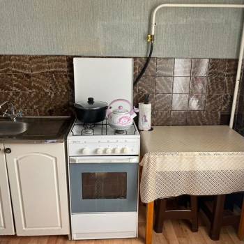 Продается 1-комнатная квартира, 33 м²