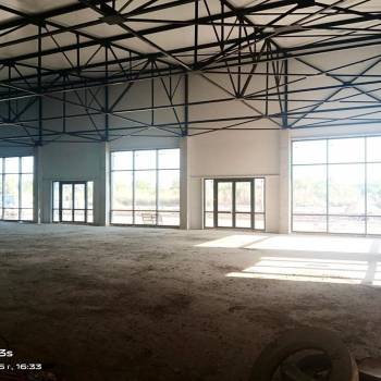 Сдается Нежилое помещение, 200 м²