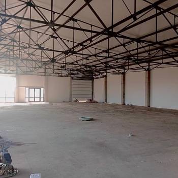 Сдается Нежилое помещение, 200 м²