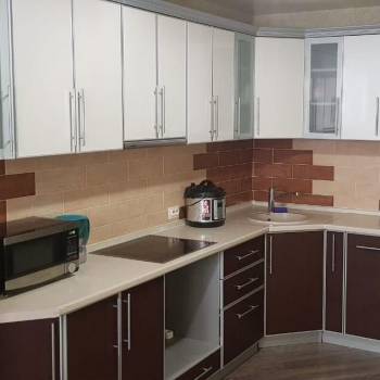 Продается 1-комнатная квартира, 47 м²