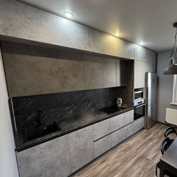 Продается 1-комнатная квартира, 37 м²