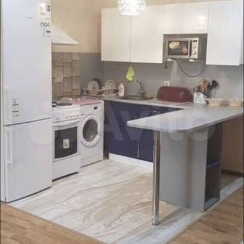 Продается 1-комнатная квартира, 38 м²