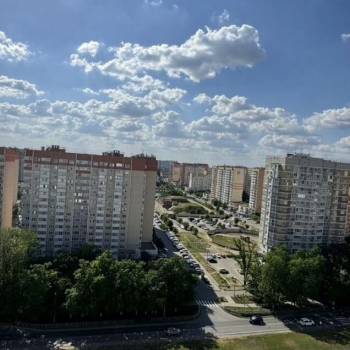 Продается 1-комнатная квартира, 43 м²