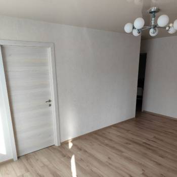 Продается 3-х комнатная квартира, 56,5 м²