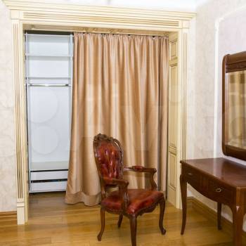 Сдается 2-х комнатная квартира, 125 м²