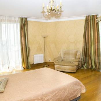 Сдается 2-х комнатная квартира, 125 м²
