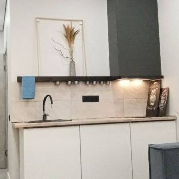 Продается 1-комнатная квартира, 46 м²