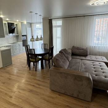 Сдается 2-х комнатная квартира, 56 м²