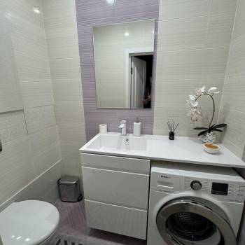 Сдается 2-х комнатная квартира, 65 м²